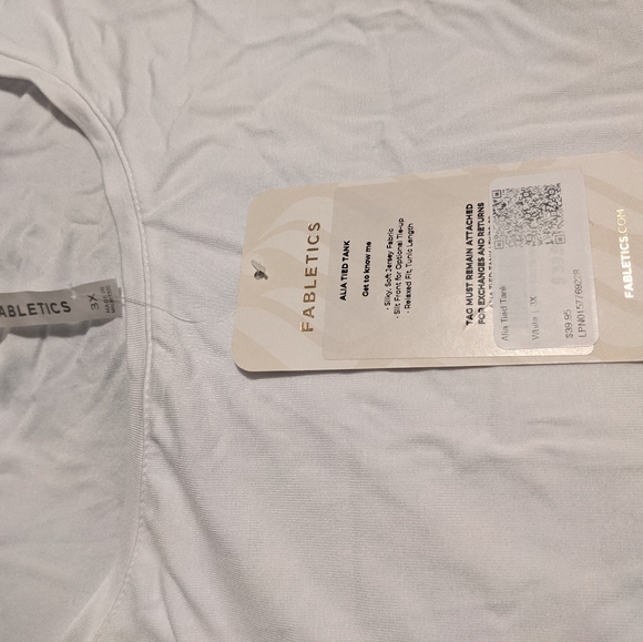 Fabletics Tank - Picture 3 of 10